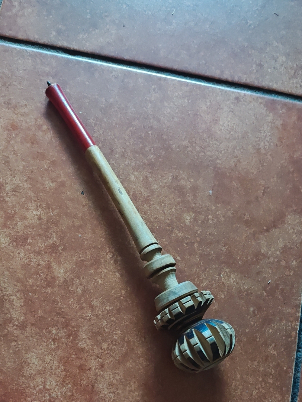 Vintage Red Handle Chocolate Molinillo